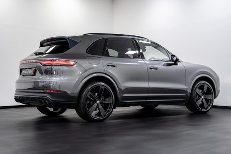 Porsche Cayenne 3.0T V6 SUV 5dr Petrol TiptronicS 4WD Euro 6 (s/s) (340 ps) 33