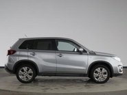 Suzuki Vitara SZ-T BOOSTERJET MHEV 4