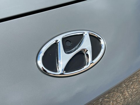 Hyundai KONA ULTIMATE 17