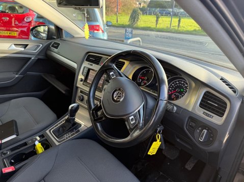 Volkswagen Golf 1.6 TDI BlueMotion Tech Match DSG Euro 5 (s/s) 5dr 11