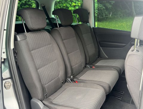 SEAT Alhambra 2.0 Alhambra SE TDI Semi-Auto 5dr 17