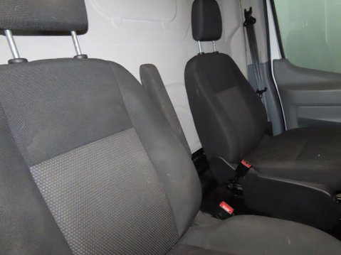 Ford Transit 2.0 350 EcoBlue FWD L2 H3 Euro 6 5dr 5