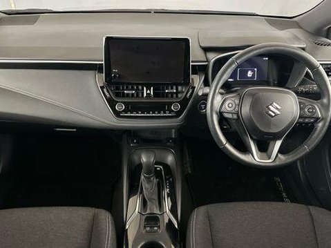 Suzuki Swace MOTION 3