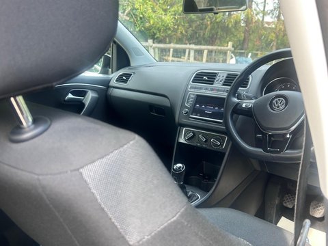 Volkswagen Polo 1.0 BlueMotion Tech SE Euro 6 (s/s) 5dr 12