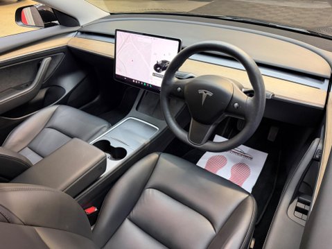 Tesla Model 3 Standard Range Plus Auto RWD 4dr 2