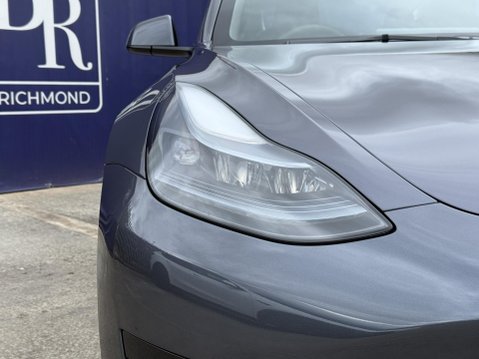 Tesla Model 3 Saloon 4dr Electric Auto RWD (241 bhp) 12