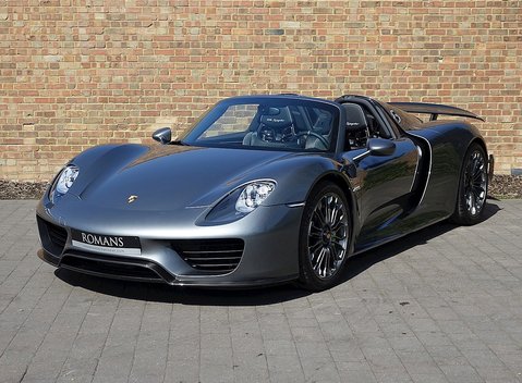 Porsche 918 Spyder 5