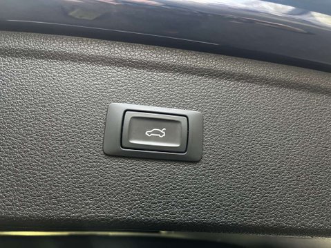 Audi Q5 2.0 Q5 S Line 40 TDI Quattro Semi-Auto 4WD 5dr 39