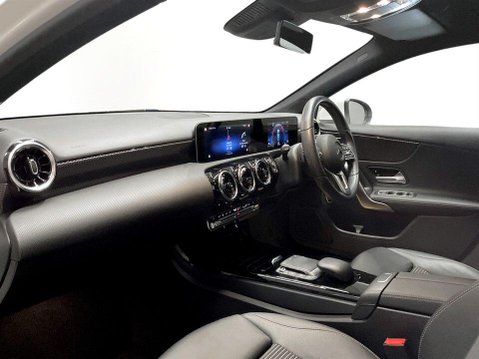 Mercedes-Benz A Class 1.3 A200 Sport (Executive) Saloon 4dr Petrol 7G-DCT Euro 6 (s/s) (163 ps) O 15