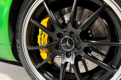 Mercedes-Benz AMG GT R FULL PPF. CARBON FIBRE PACK 1,2 & 3. CARBON ENGINE BAY. AMG TRACK PACK. 10