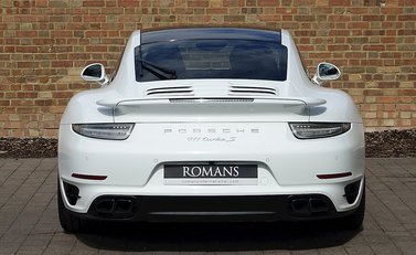 Porsche 911 (991) Turbo S 19
