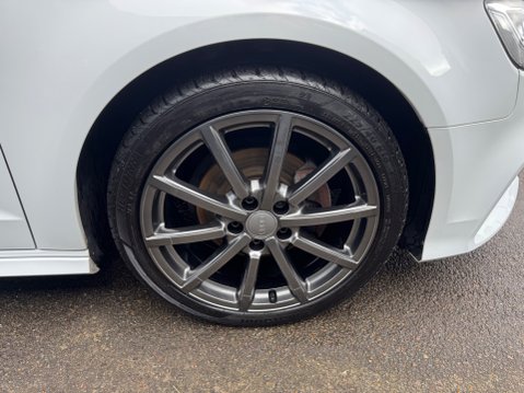 Audi A3 S LINE TFSI BLACK EDITION 57