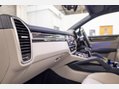 Porsche Cayenne 3.0 V6 E-Hybrid 17.9kWh Platinum Edition TiptronicS 4WD Euro 6 (s/s) 5dr (3 71
