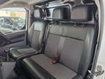 Vauxhall Vivaro 2.0 Turbo D 3100 Dynamic L2 H1 Euro 6 (s/s) 6dr 29