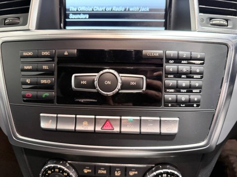 Mercedes-Benz GL Class 3.0 GL350 V6 BlueTEC AMG Sport G-Tronic+ 4WD Euro 6 (s/s) 5dr 25
