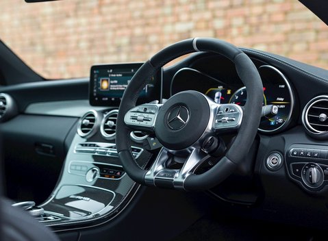Mercedes-Benz C63 S Premium Plus 11