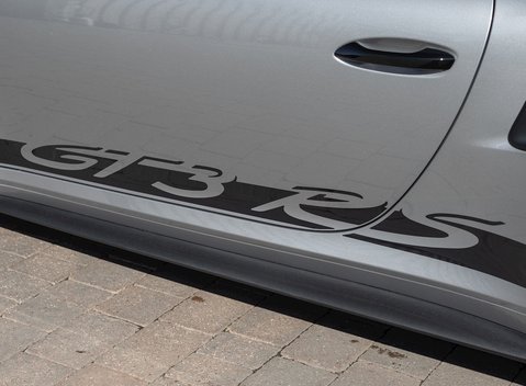 Porsche 911 GT3 RS Weissach (991.2) 30
