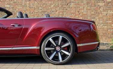 Bentley Continental GT GTC V8 S Mulliner 19
