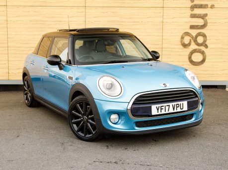 Mini Hatch COOPER