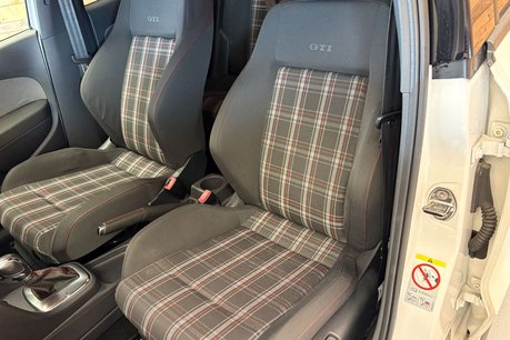 Volkswagen Polo 1.4 TSI GTI Hatchback 5dr Petrol DSG Euro 5 (180 ps) 30