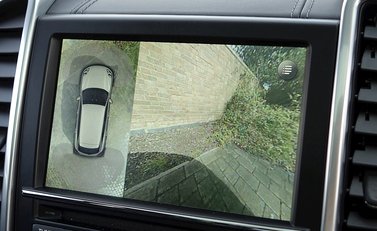 Porsche Cayenne Turbo S 9