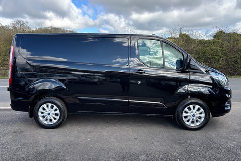 Ford Transit Custom 280 L1 130 ps Limited Panel Van 10