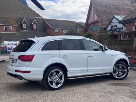 Audi Q7 TDI QUATTRO S LINE PLUS 2