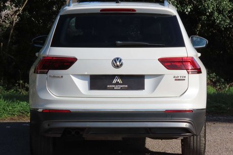 Volkswagen Tiguan 2.0 TDI BlueMotion Tech SEL DSG 4Motion Euro 6 (s/s) 5dr 5