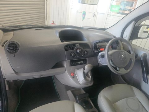 Renault Kangoo EXPRESSION 16V 12