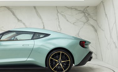 Aston Martin Vanquish ZAGATO 27