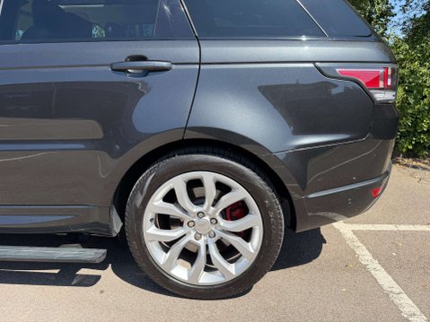 Land Rover Range Rover Sport 4.4 SD V8 Autobiography Dynamic SUV 5dr Diesel Auto 4WD Euro 5 (339 ps) 15