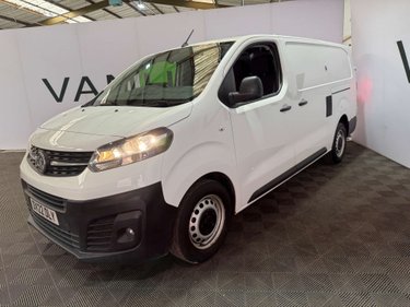 Vauxhall Vivaro 1.5 Vivaro F2900 Dynamic S/S 2