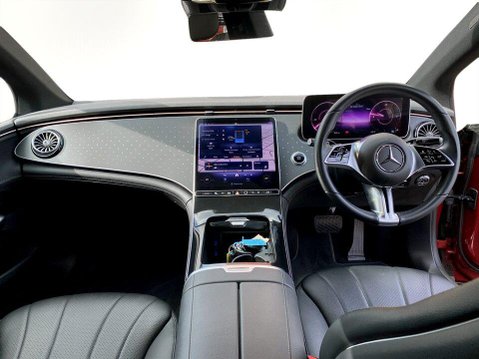 Mercedes-Benz EQE EQE 300 89kWh Sport Edition Saloon 4dr Electric Auto (245 ps) 1 Owner - Se 19