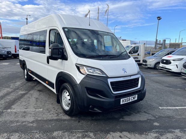 Peugeot Boxer PEUGEOT BOXER 440 L4H2 BLUE 17 SEATER MINIBUS 1