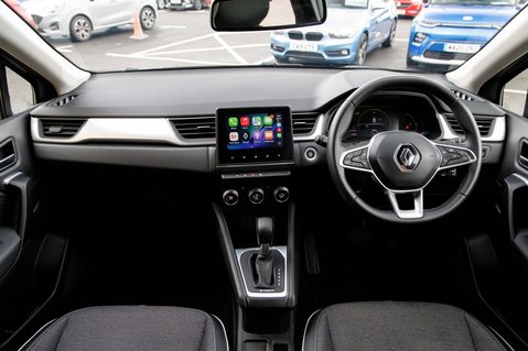 Renault Captur TECHNO E-TECH 3