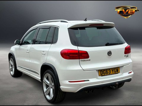 Volkswagen Tiguan 2.0 Tiguan R-Line TDI BlueMotion Technology 4Motion Semi-Automatic 4WD 5dr 7