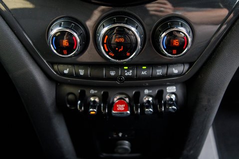 Mini Countryman COOPER CLASSIC 31