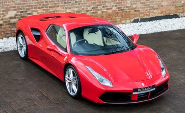 Ferrari 488 Spider 10
