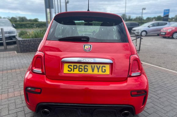 Abarth 500 Abarth 595 1.4 T-Jet 7