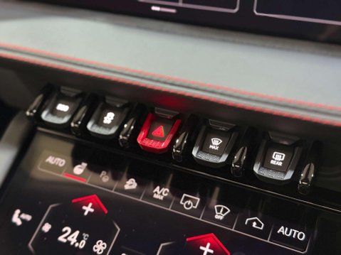 Lamborghini Urus 4.0 V8 BiTurbo 25.9kWh SE SUV 5dr Petrol Plug-in Hybrid Auto 4WD Euro 6 (80 44