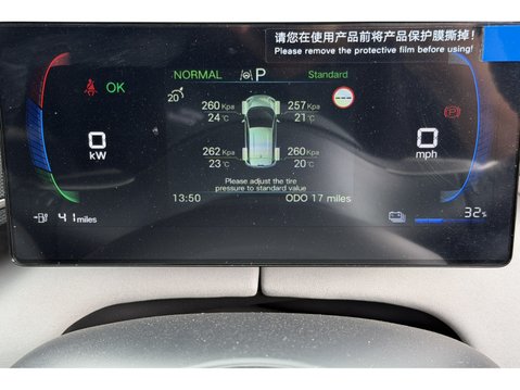 BYD Dolphin Surf 65kw Active 30kwh Auto 21