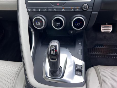 Jaguar E-Pace 2.0 D180 R-Dynamic HSE Auto AWD Euro 6 (s/s) 5dr 25