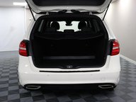 Mercedes-Benz B Class B 180 D AMG LINE PREMIUM 14