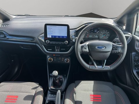 Ford Fiesta 1.0T EcoBoost ST-Line Euro 6 (s/s) 5dr 12