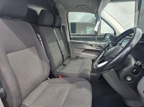 Volkswagen Transporter T30 TDI P/V STARTLINE 9