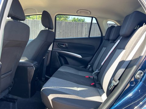 Suzuki S-Cross MOTION BOOSTERJET MHEV 9