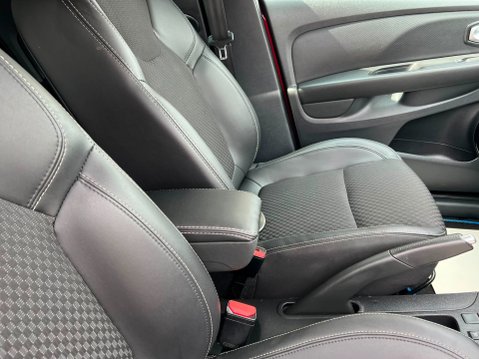 Renault Clio DYNAMIQUE S NAV DCI 32