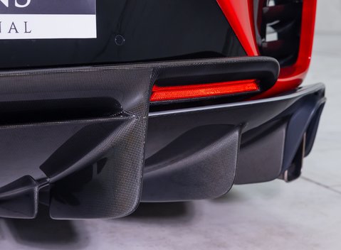 Ferrari 812 Competizione 49