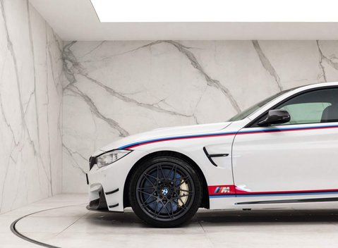 BMW M4 DTM Champion Edition 31