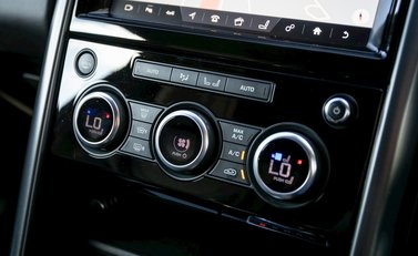 Land Rover Discovery Td6 HSE Luxury 20